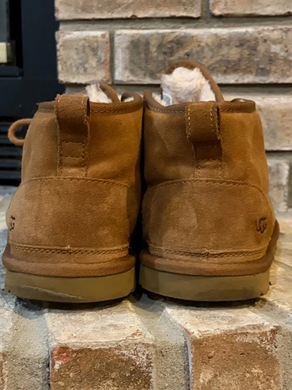 UGG men neumel